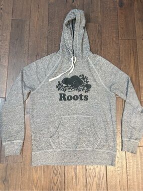 Roots Men’s Salt and Pepper Sweatshirt Size Large Cottagecore